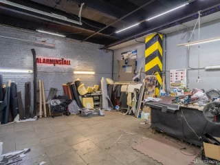 Детейлинг и тюнинг-центр установки дополнительного оборудования AlarmInstall Изображение 2